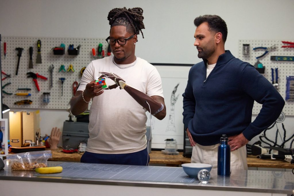 Canadian Start-up smartARM Uses AI to Create Intuitive Bionic Prosthetics Canadian Start-up smartARM Uses AI to Create Intuitive Bionic Prosthetics
